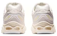 Asics Gel-Nimbus 9 Jess Gonsalves
